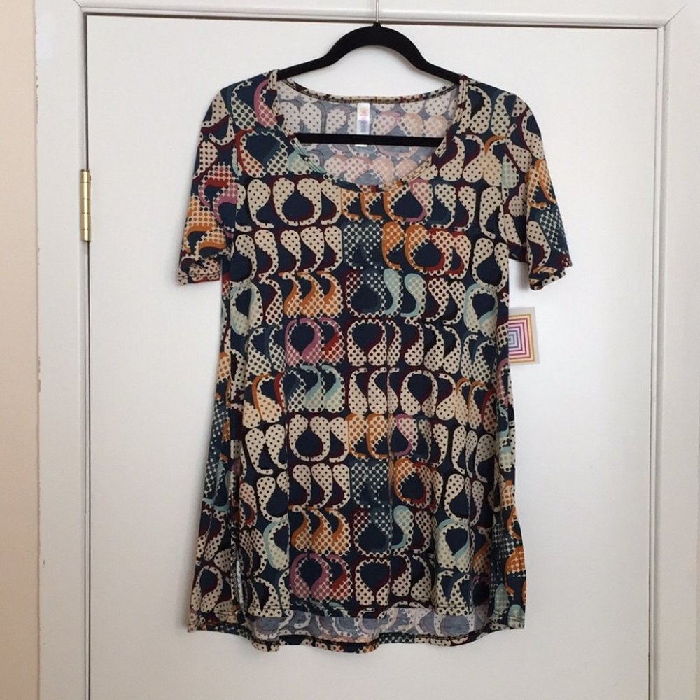 XS LuLaRoe Perfect Tee‎ C04 14